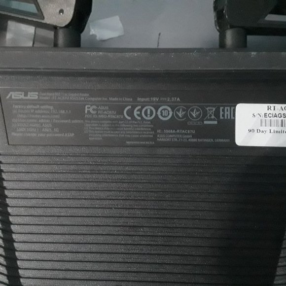 ASUS RT-AC87U AC2400 Dual Band Gigabit WiFi Router, Aiprotection, Adaptive Qos, - Picture 4 of 7
